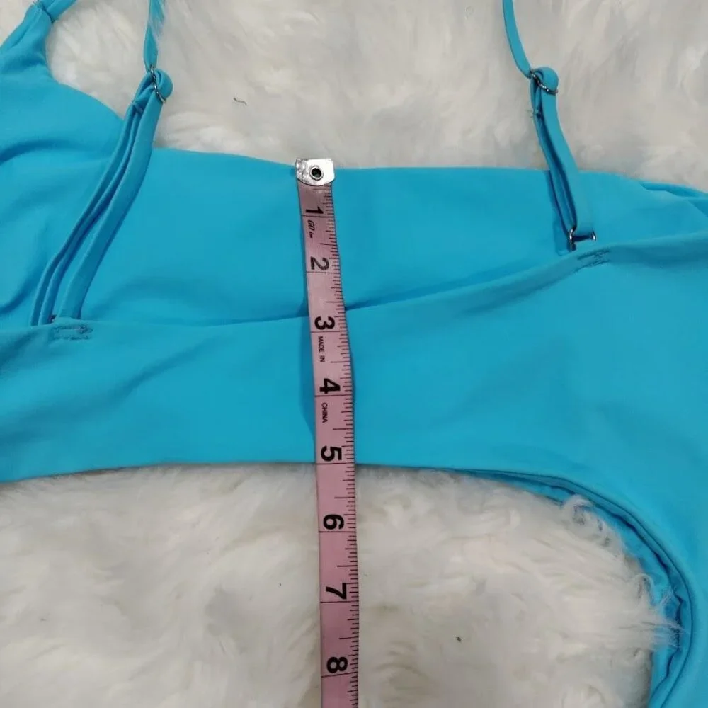 NWT superdown Valerie Asymmetric Cutout Unpadded One Piece Swimsuit Aqua Blue L - Picture 12 of 12